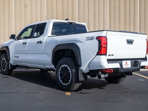 New 2025 Toyota Tacoma TRD Off-Road w/ TRD Off Road Premium Package image 5