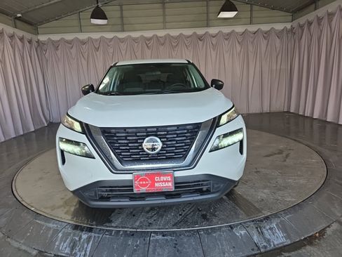 Used 2021 Nissan Rogue S image 4