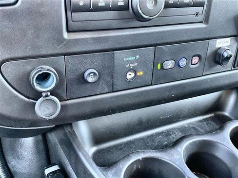 New 2024 Chevrolet Express 3500 w/ Power Convenience Package image 44