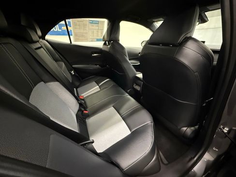 Used 2026 Toyota Corolla XSE FWD image 6