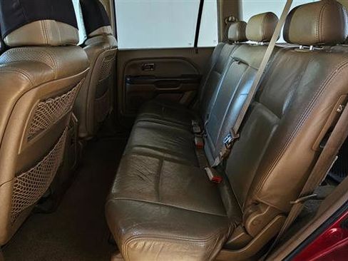 Used 2004 Honda Pilot EX image 17