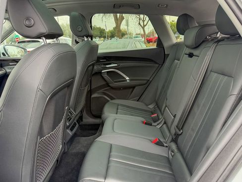 Used 2025 Audi Q5 Premium Plus w/ Premium Plus image 24