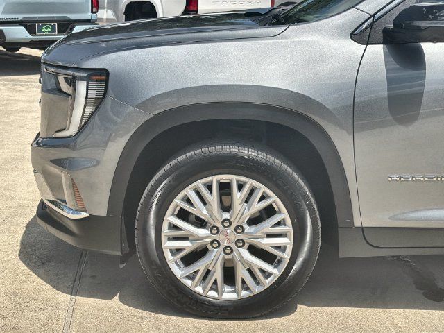 Certified 2026 GMC Acadia Elevation w/ Elevation Premium Package FWD image 32