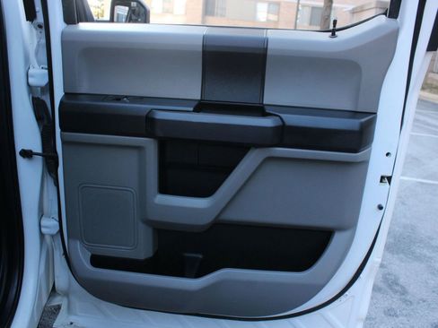 Used 2017 Ford F150 XL w/ XL Power Equipment Group AWD/4WD image 20