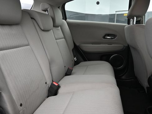 Used 2018 Honda HR-V EX image 24
