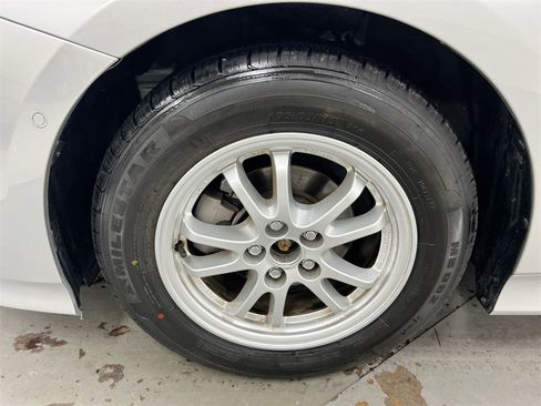 Used 2022 Toyota Prius LE image 25