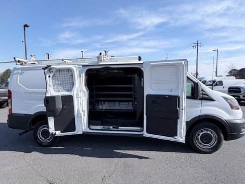 Used 2022 Ford Transit 250 Base image 6