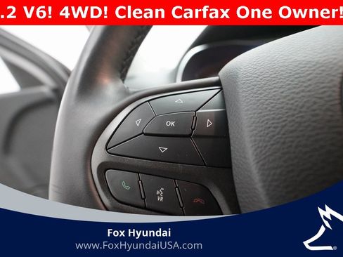 Used 2019 Jeep Cherokee Trailhawk w/ Cold Weather Group image 16