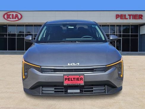 New 2026 Kia K4 LXS image 2