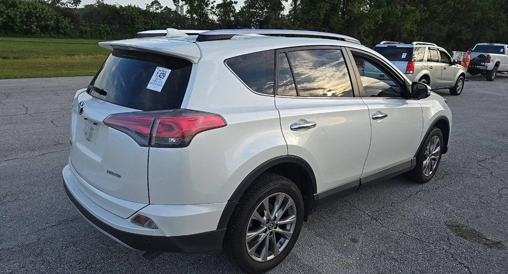 Used 2016 Toyota RAV4 Limited FWD image 4