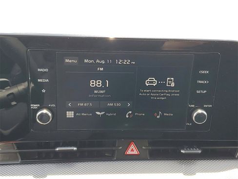 New 2025 Kia Sportage LX image 15