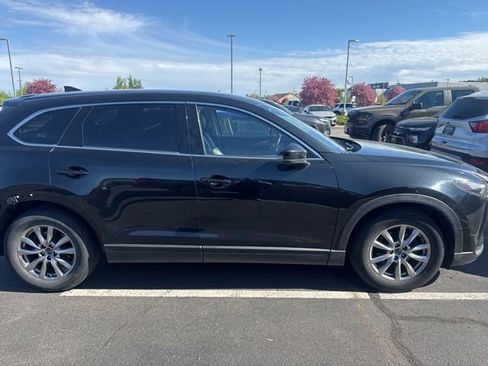 Used 2018 MAZDA CX-9 Touring FWD image 4