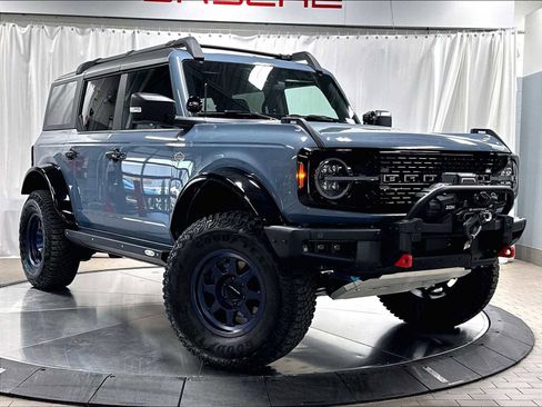Used 2024 Ford Bronco Wildtrak AWD/4WD image 11