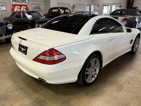 Used 2008 Mercedes-Benz SL 550 image 39