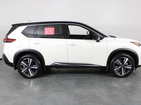 Certified 2023 Nissan Rogue Platinum w/ Platinum Premium Package image 15