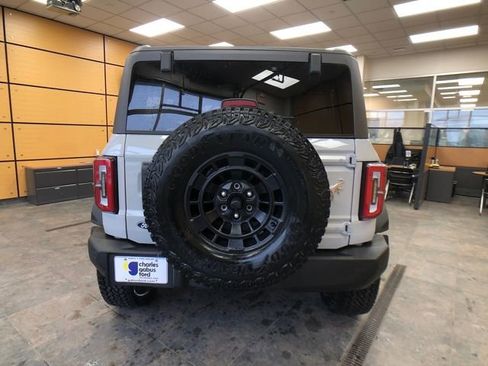 New 2026 Ford Bronco Outer Banks w/ Sasquatch Package image 6