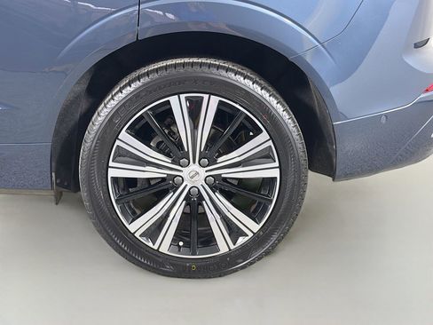 Certified 2023 Volvo XC60 B5 Plus w/ Climate Package AWD/4WD image 30
