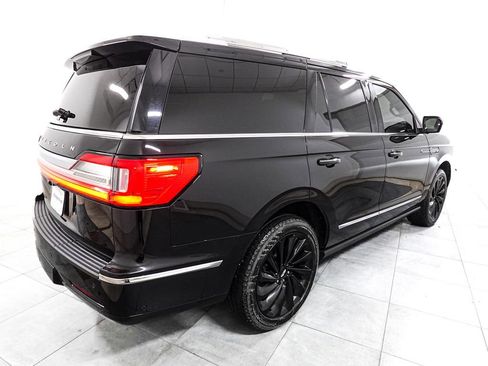 Used 2021 Lincoln Navigator Reserve AWD/4WD image 7