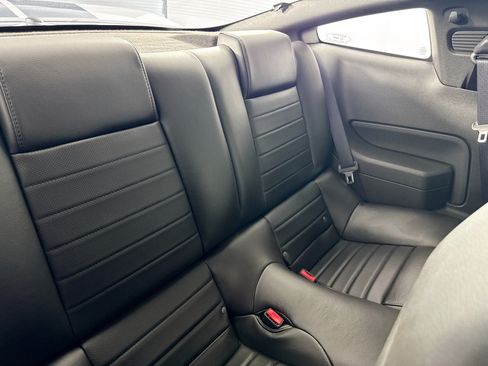Used 2007 Ford Mustang Shelby GT500 RWD image 34