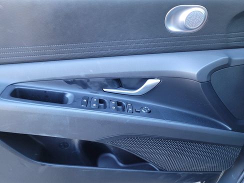 Certified 2026 Hyundai Elantra Hybrid FWD image 21