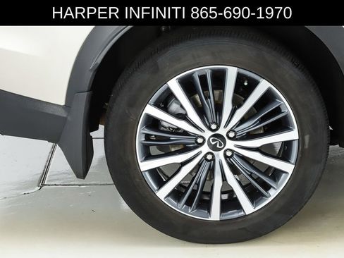 Used 2023 INFINITI QX60 Sensory w/ Vision Package AWD/4WD image 14