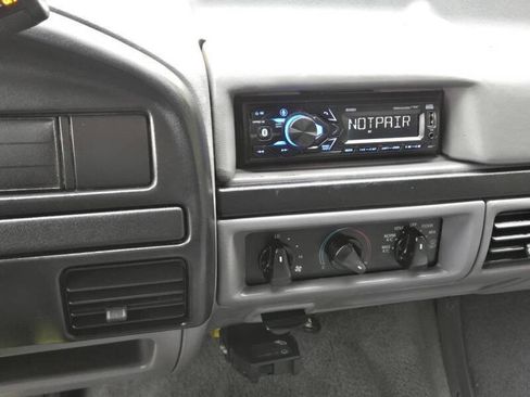 Used 1996 Ford F250 XLT image 20
