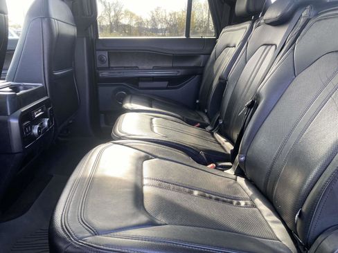 Used 2020 Ford Expedition Max Limited image 12