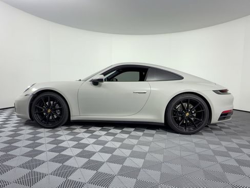 Certified 2022 Porsche 911 Carrera RWD image 2