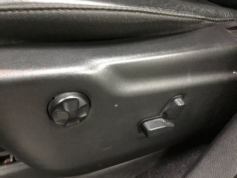 Used 2018 Dodge Durango GT image 9