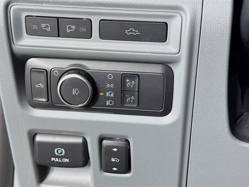 Used 2022 Ford F150 XLT w/ Equipment Group 302A High AWD/4WD image 14