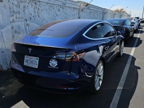 Used 2019 Tesla Model 3 Performance AWD/4WD image 3