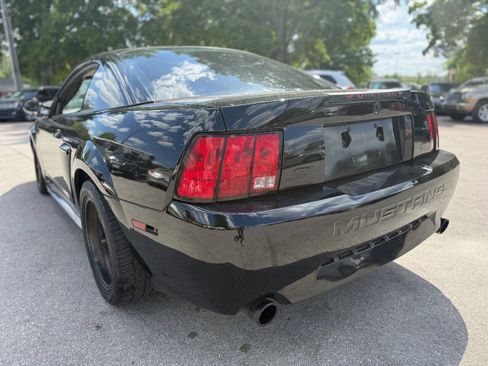 Used 2004 Ford Mustang GT image 4