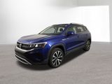 Used 2022 Volkswagen Taos SE image 2