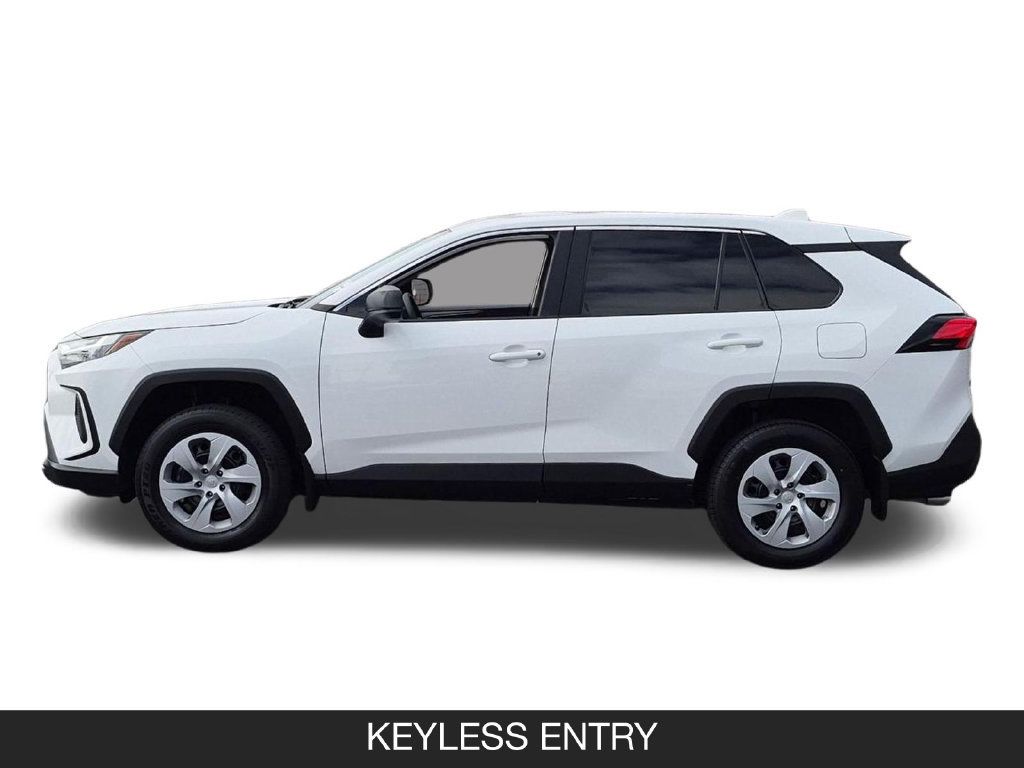 Used 2024 Toyota RAV4 LE FWD image 5