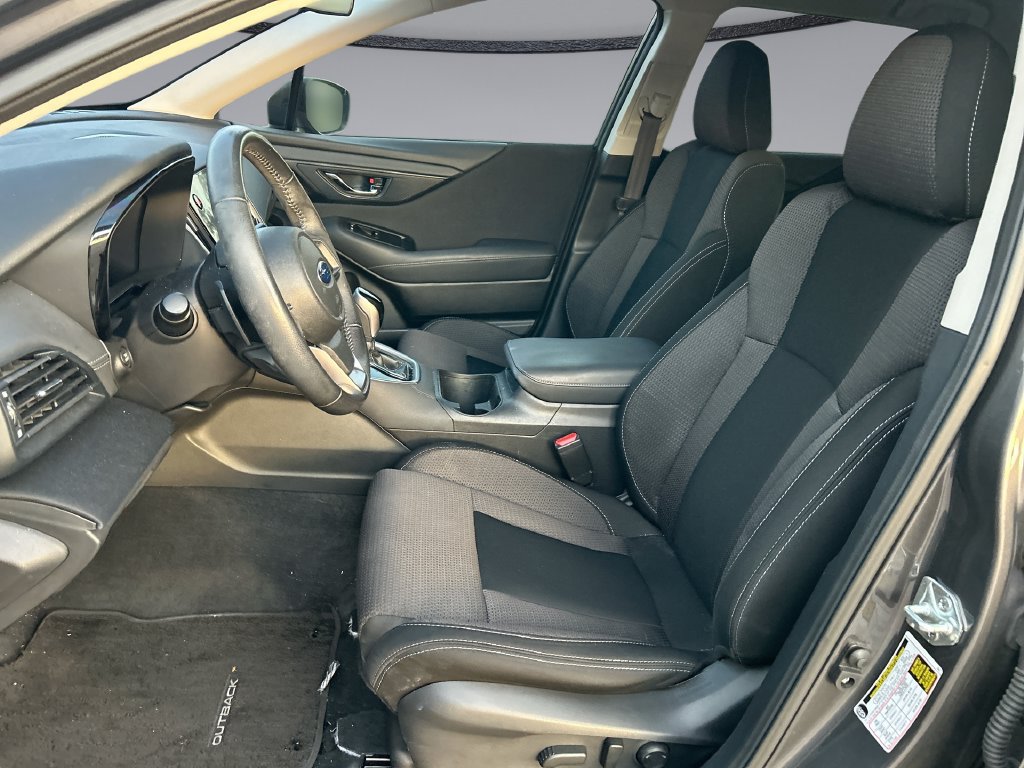 Used 2022 Subaru Outback Premium AWD/4WD image 11