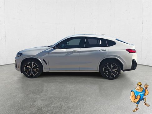 Used 2023 BMW X4 M40i w/ Premium Package image 8