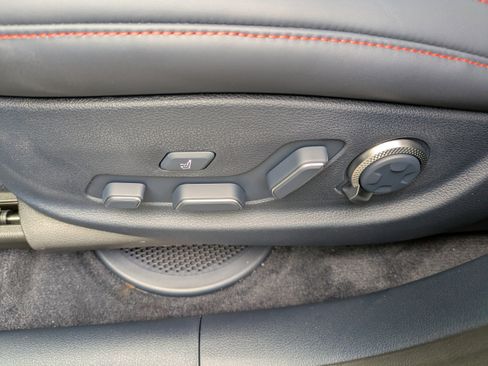 New 2026 Genesis GV80 3.5T e-SC image 18