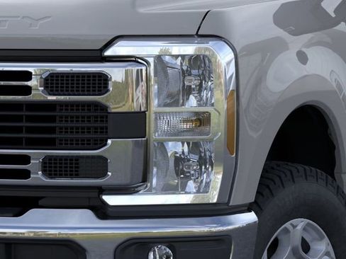 New 2026 Ford F350 XLT AWD/4WD image 18