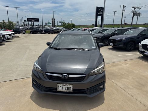 Used 2021 Subaru Impreza 2.0i Premium AWD/4WD image 3