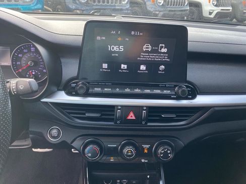 Used 2020 Kia Forte GT w/ GT2 Package FWD image 11