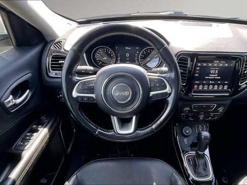 Used 2020 Jeep Compass Limited AWD/4WD image 9