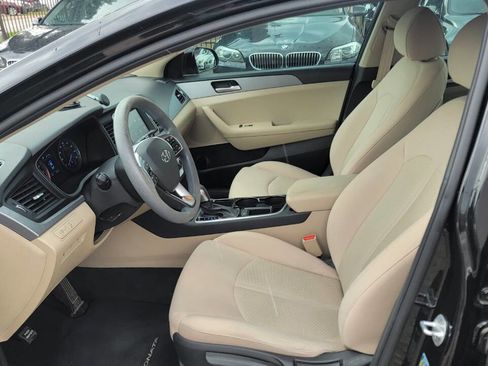 Used 2019 Hyundai Sonata SE w/ Cargo Package FWD image 20