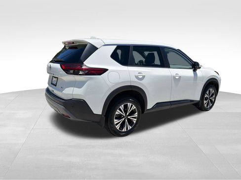 Used 2023 Nissan Rogue SV FWD image 7