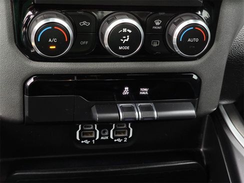 Used 2020 RAM 1500 Lone Star image 26