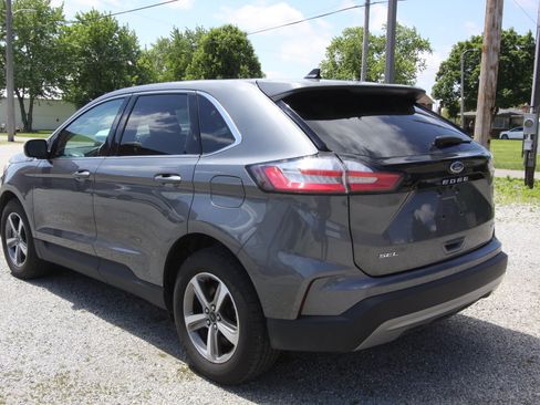 Used 2024 Ford Edge SEL w/ Convenience Package AWD/4WD image 8