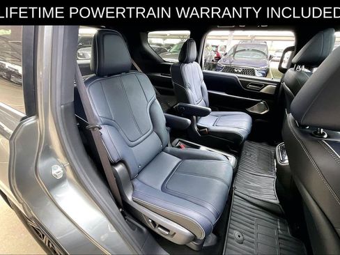 Certified 2026 INFINITI QX80 4WD w/ Sport Exterior Package image 36