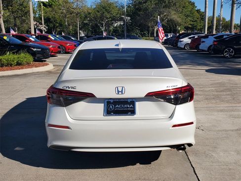 Used 2024 Honda Civic Sport image 6