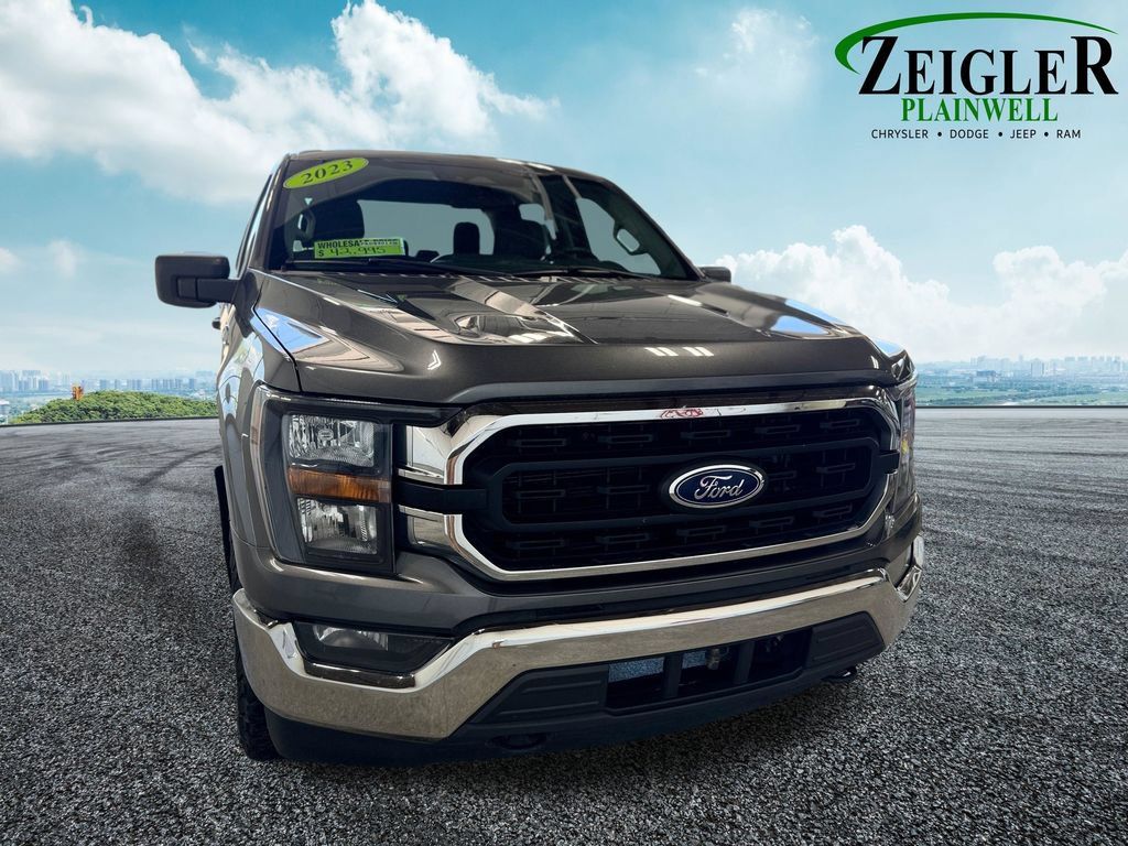 Used 2023 Ford F150 XLT w/ Trailer Tow Package AWD/4WD image 8
