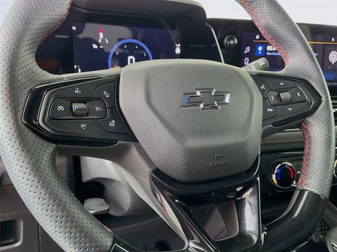 Used 2024 Chevrolet TrailBlazer RS w/ Driver Confidence Package FWD image 14
