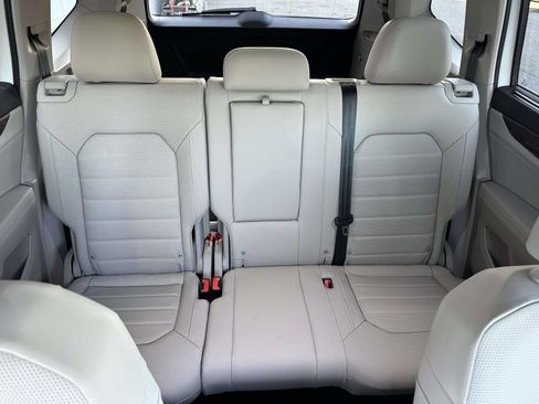 New 2026 Volkswagen Atlas SEL AWD/4WD image 14